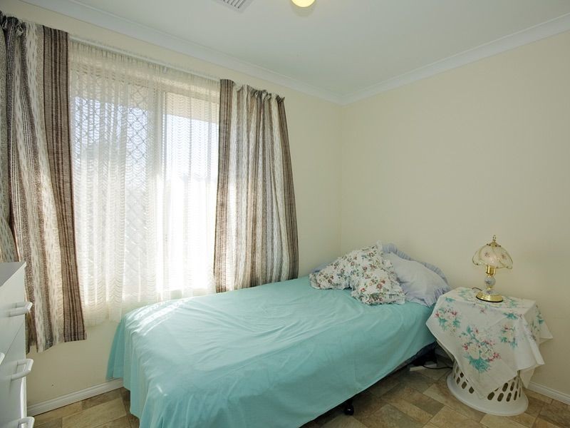 20 Moondyne Court, Seville Grove WA 6112