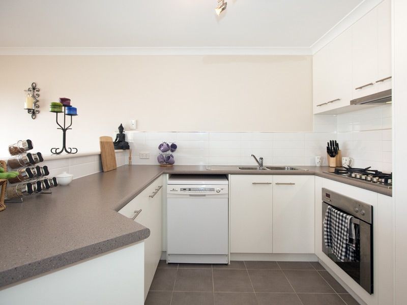 7/5 Cabra Avenue, Seville Grove WA 6112