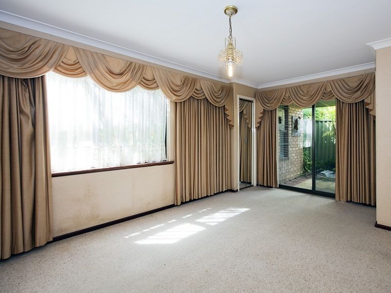 17 Avonlee Road, Armadale WA 6112