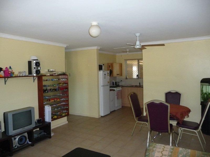 5b Angelo Street, Armadale WA 6112