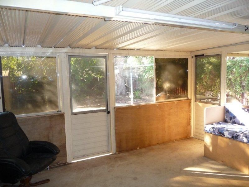 5b Angelo Street, Armadale WA 6112