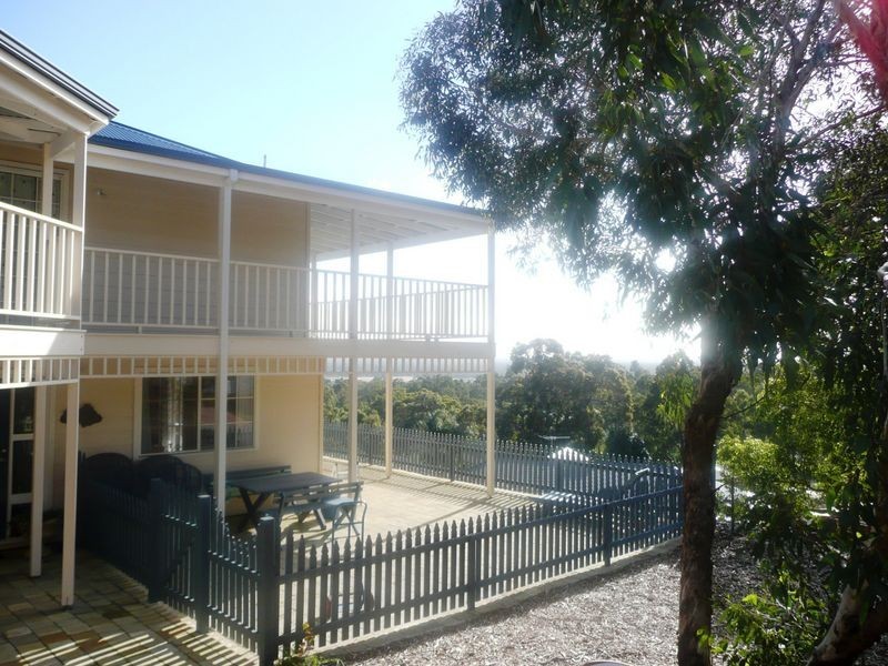 10 Bevis Court, Darling Downs WA 6122