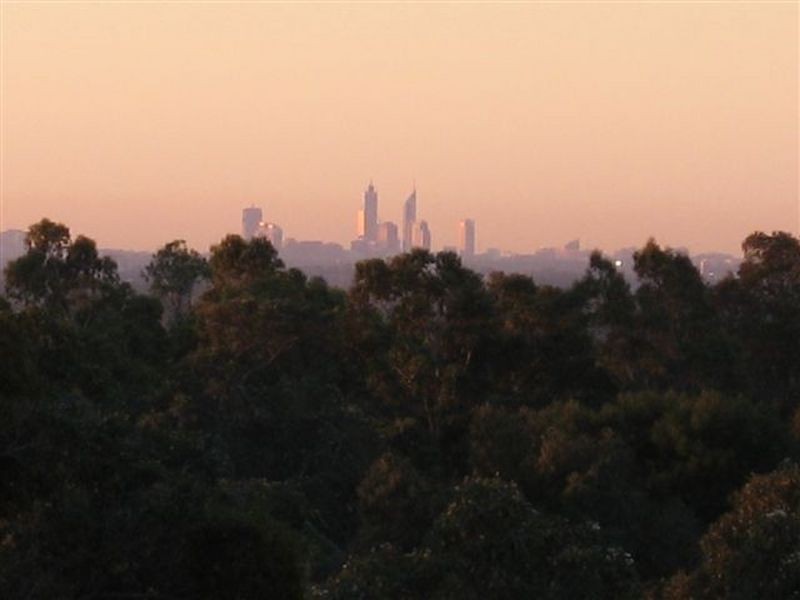 10 Bevis Court, Darling Downs WA 6122