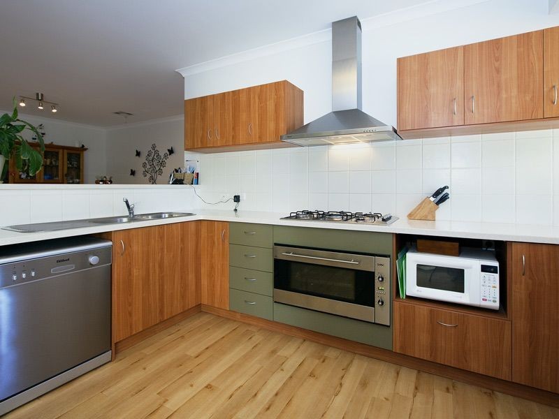 2 Vermillion Boulevard, Hilbert WA 6112