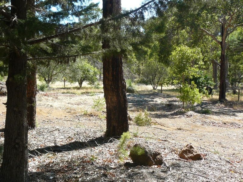 97 Heath Road, Roleystone WA 6111