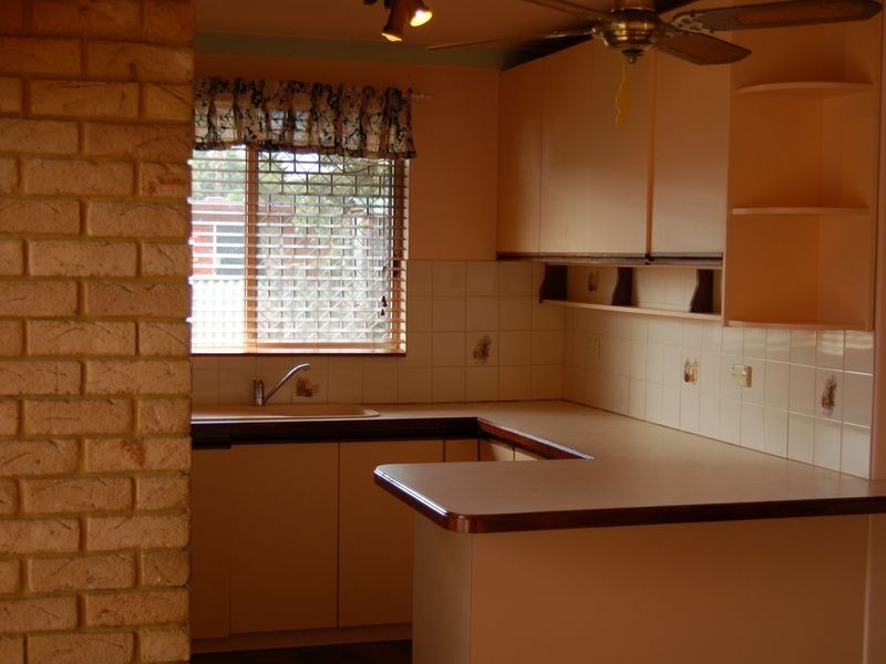 56 Ypres Road, Camillo WA 6111