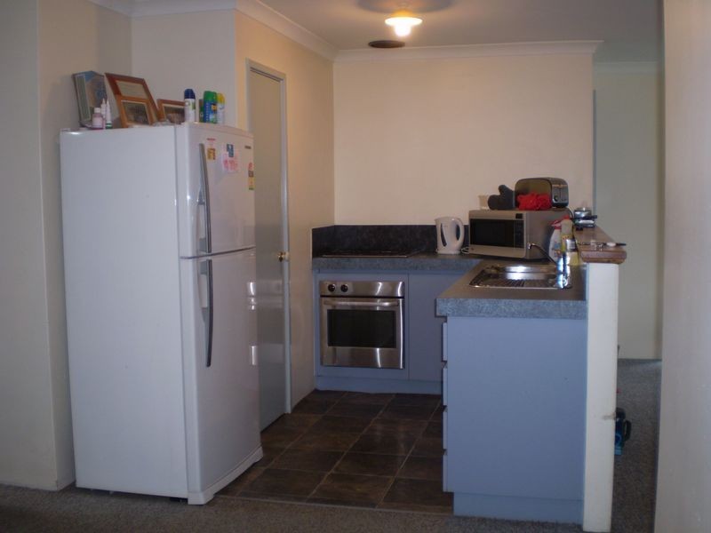 8 Wedgetail Court, Brookdale WA 6112