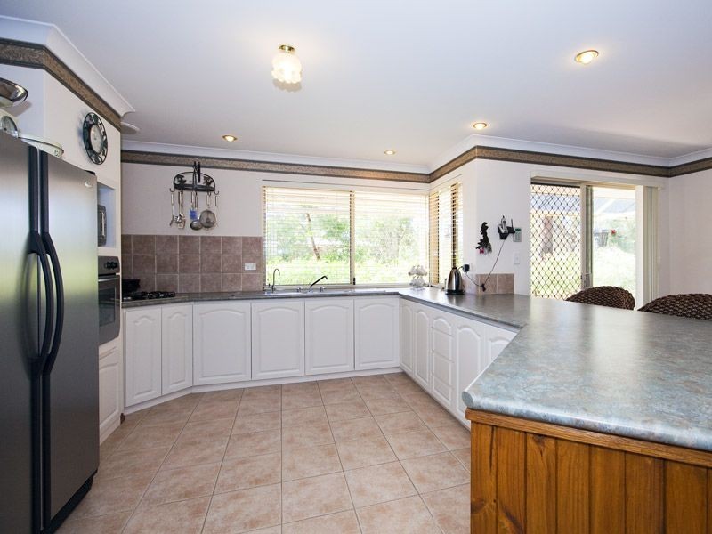 75 Thatcher Road, Darling Downs WA 6122