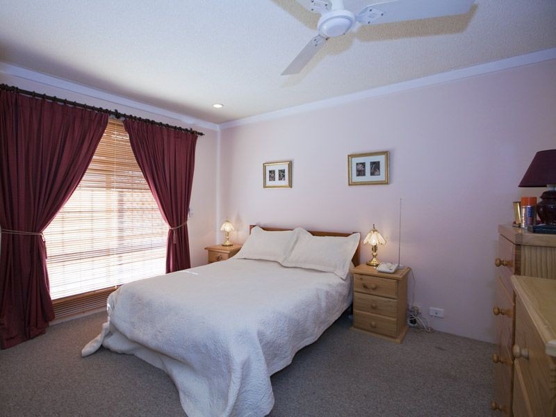 22 Derry Avenue, Mount Nasura WA 6112