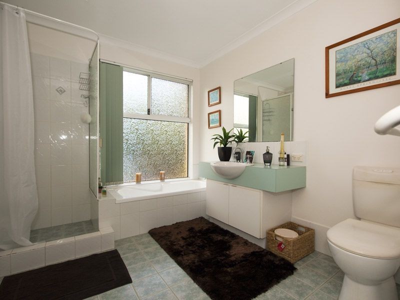 37 Norman Road, Roleystone WA 6111