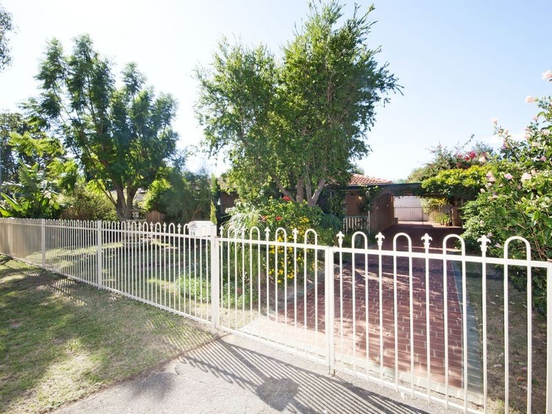 26 Bavich Road, Armadale WA 6112