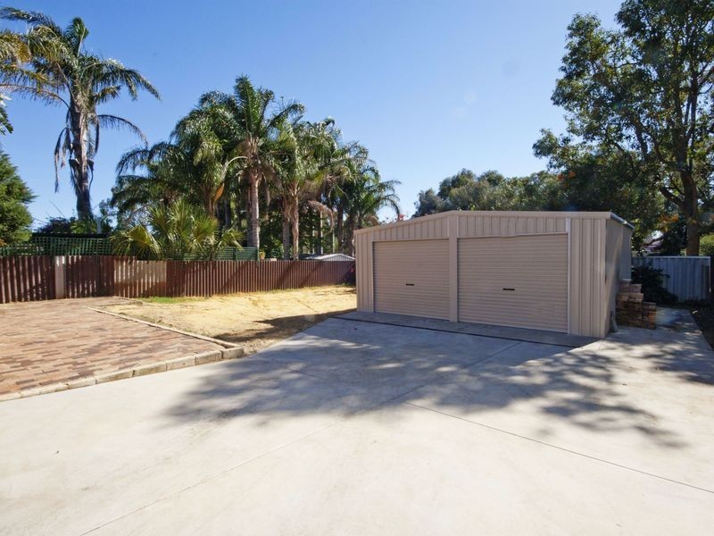 18 Bavich Road, Armadale WA 6112