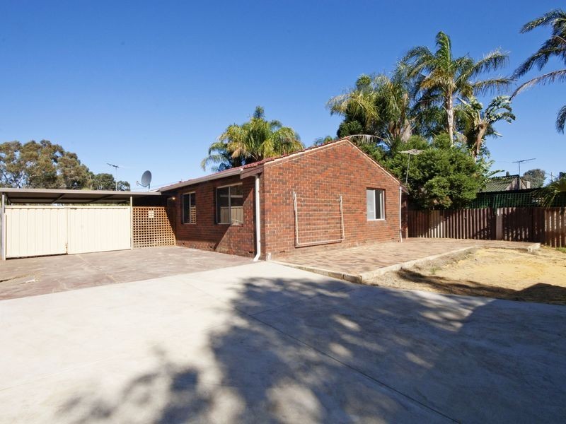 18 Bavich Road, Armadale WA 6112
