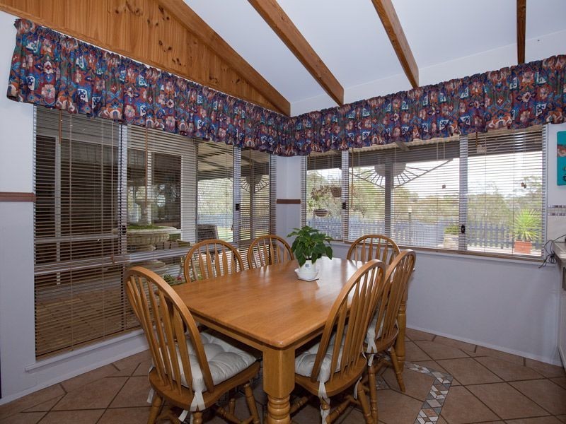 2 Leys Rise, Mount Richon WA 6112