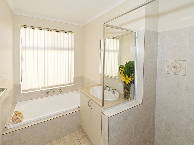 3/19 Milano Loop, Seville Grove WA 6112