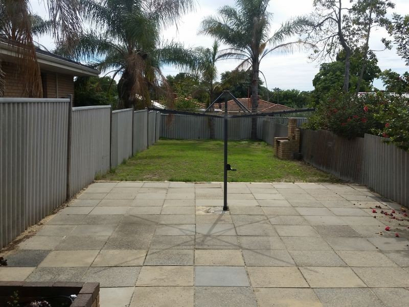 59 Spring Road, Thornlie WA 6108