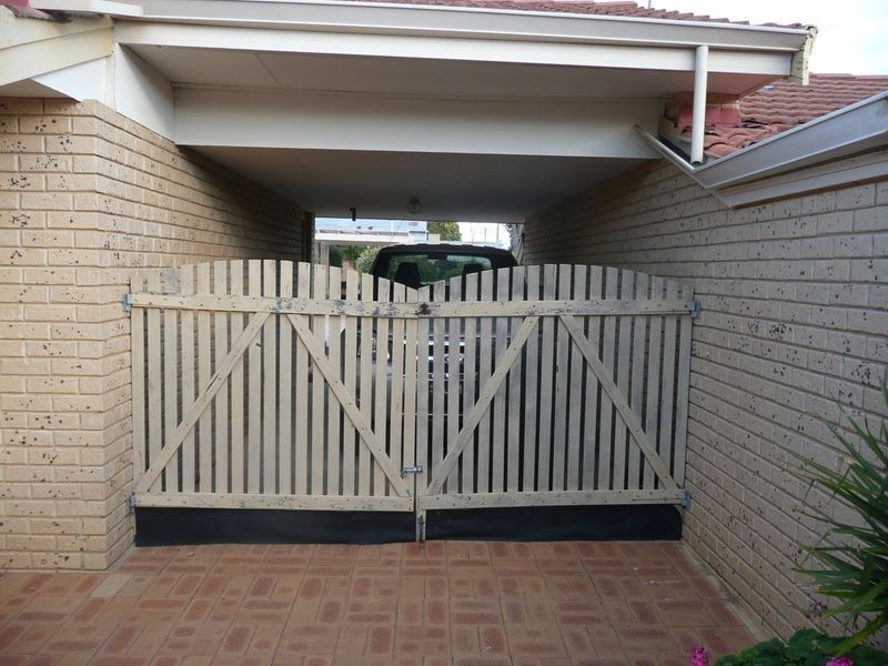 6/18 Lathwell Street, Armadale WA 6112