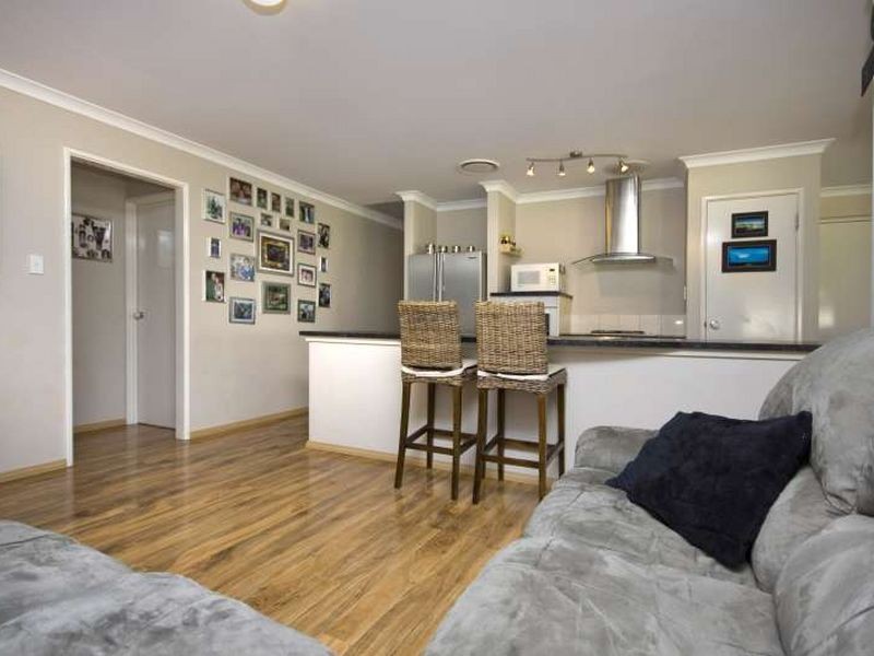 7 Merida Turn, Seville Grove WA 6112