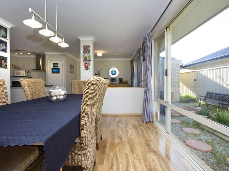 7 Merida Turn, Seville Grove WA 6112