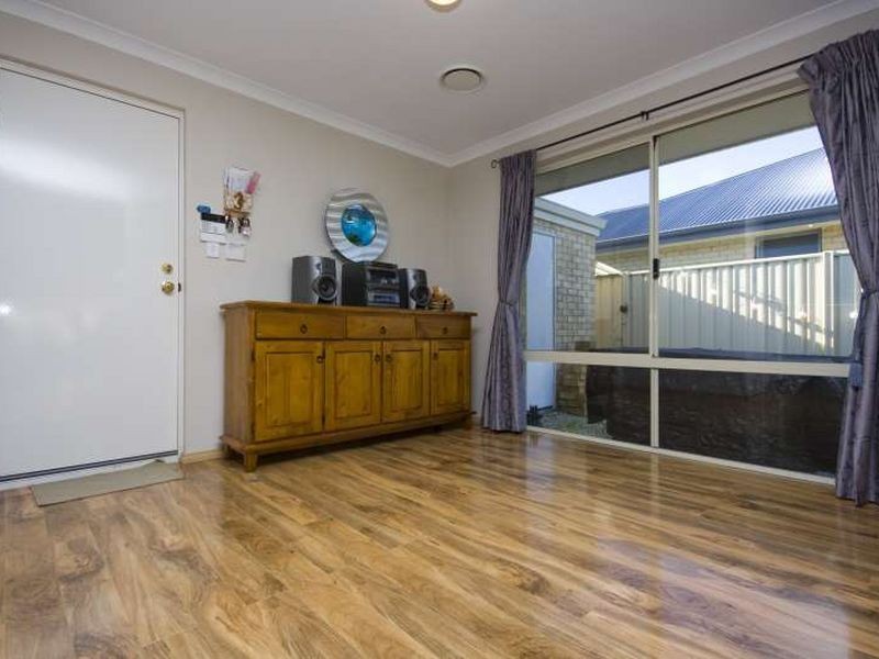 7 Merida Turn, Seville Grove WA 6112