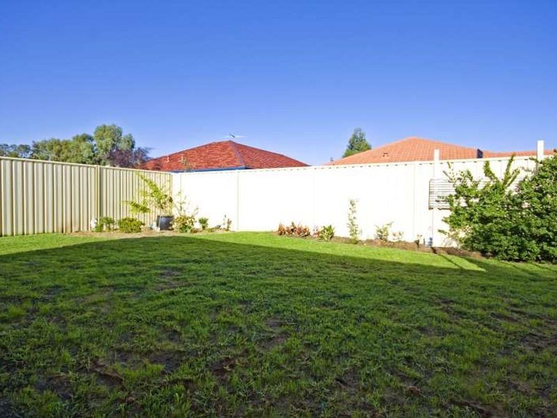 7 Merida Turn, Seville Grove WA 6112