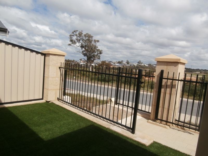 30 McLaren Avenue, Beeliar WA 6164