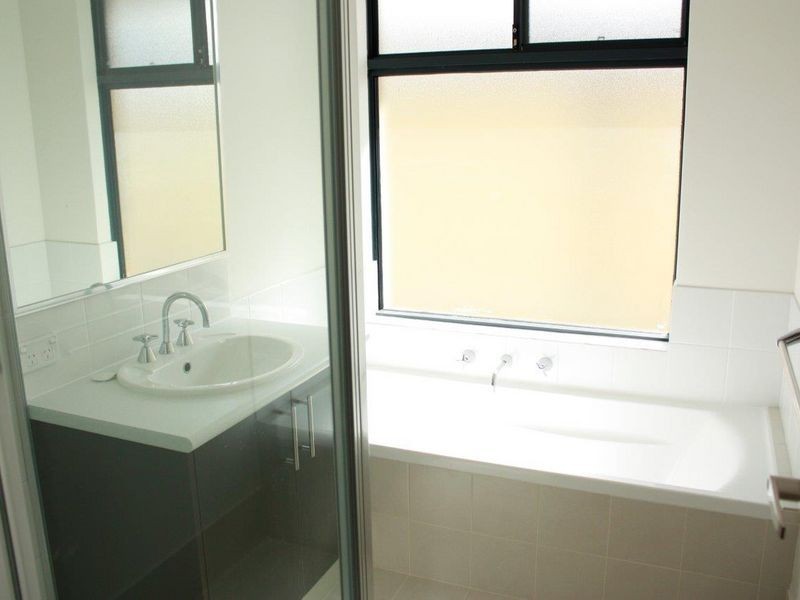 4 Biloxi Loop, Success WA 6164