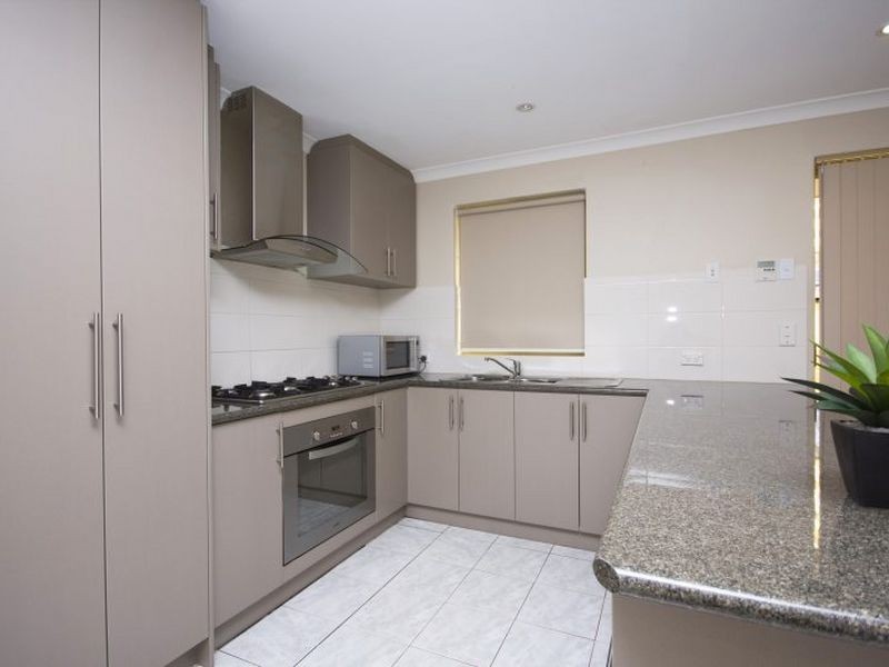 50 San Jacinta Road, Seville Grove WA 6112