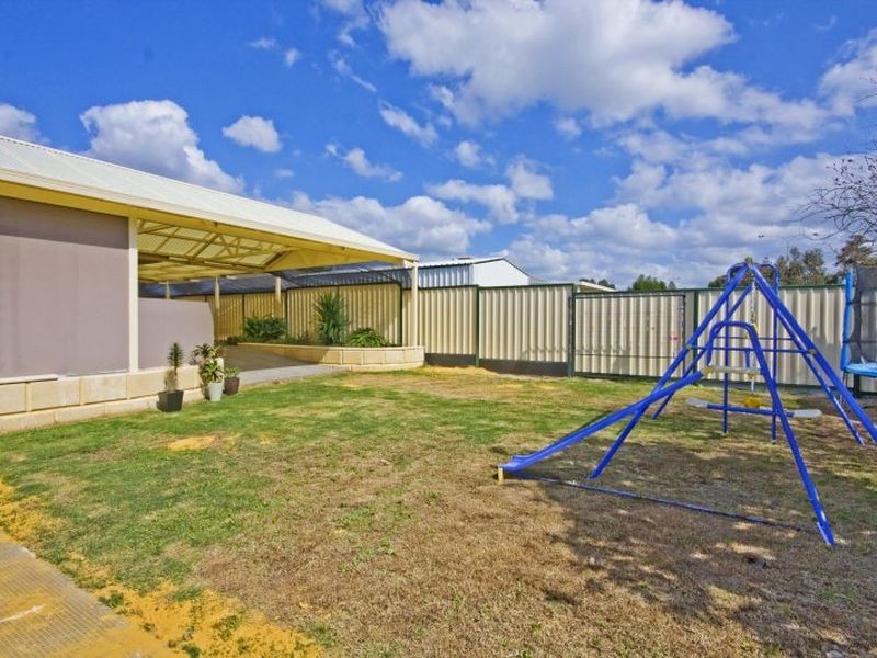 50 San Jacinta Road, Seville Grove WA 6112