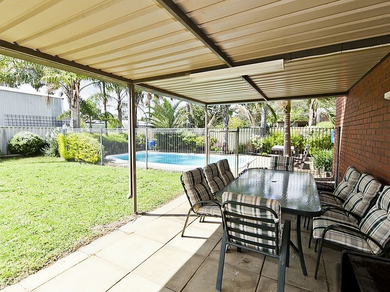 4 Oscar Street, Armadale WA 6112
