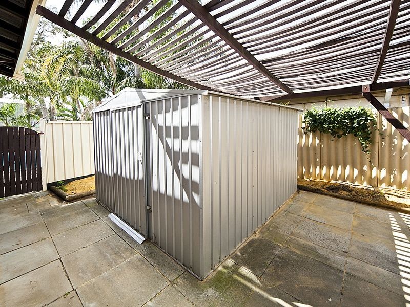 4 Oscar Street, Armadale WA 6112