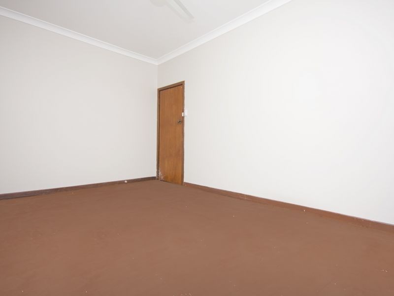 17 Longson Street, Hamilton Hill WA 6163