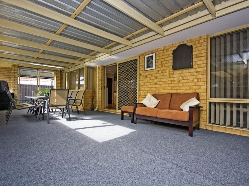 27 Eureka Place, Seville Grove WA 6112