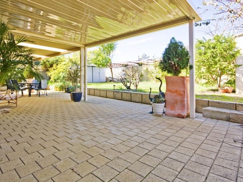 40 Mahonia Way, Forrestfield WA 6058