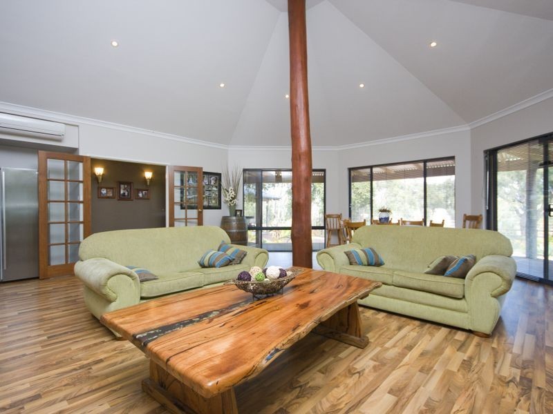 36 Waterwheel Road North, Bedfordale WA 6112