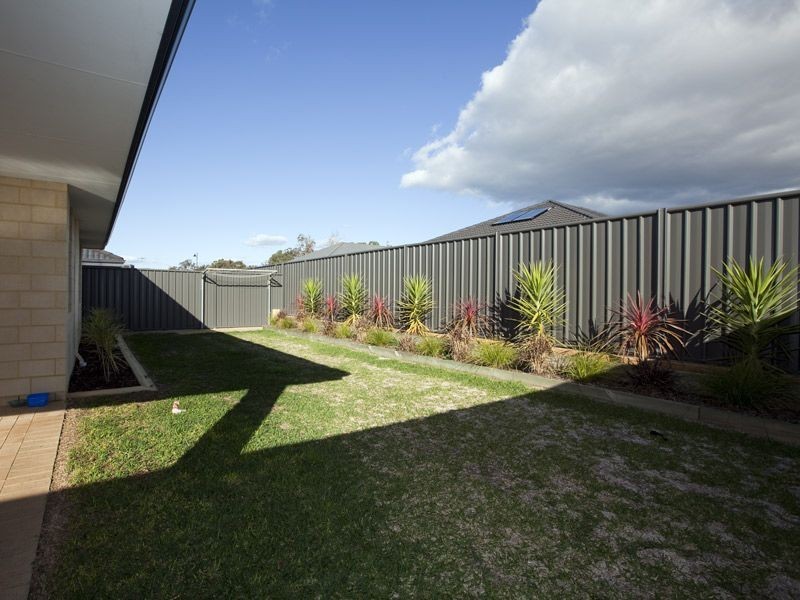 13 Ingarfield Green, Baldivis WA 6171