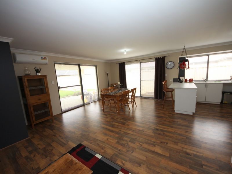 20 Sylvan Way, Seville Grove WA 6112