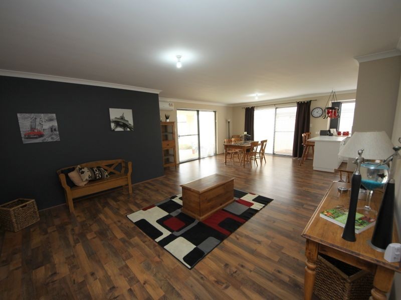 20 Sylvan Way, Seville Grove WA 6112