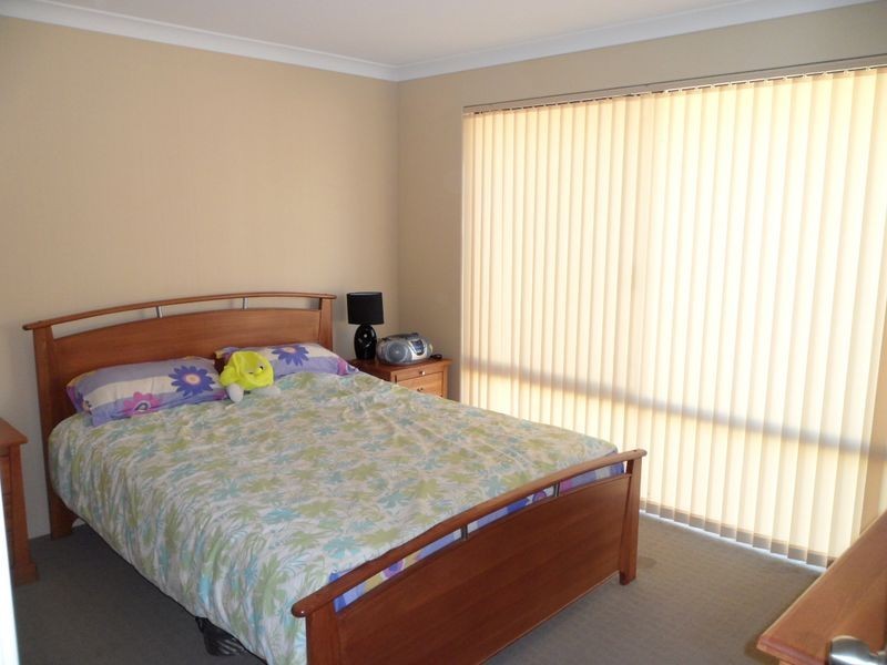 49 Jackadder Avenue, Hammond Park WA 6164