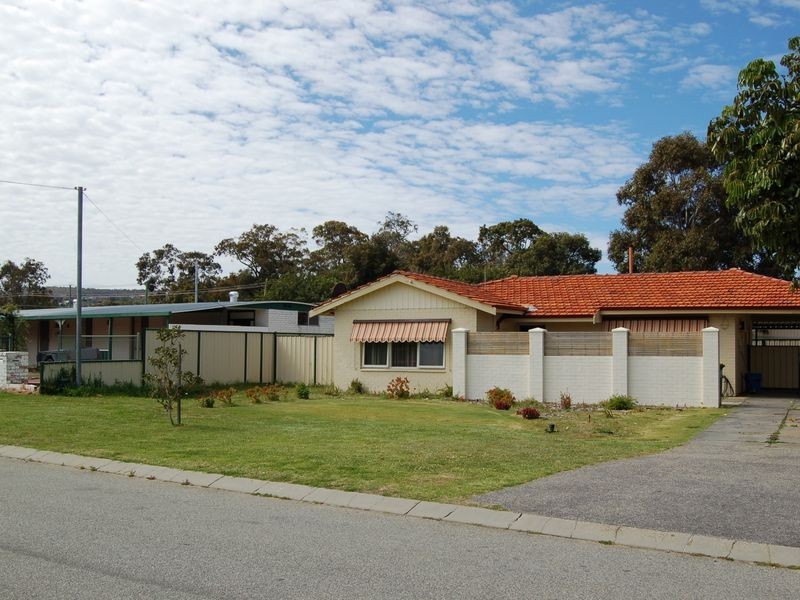 1/32 Angelo Street, Armadale WA 6112