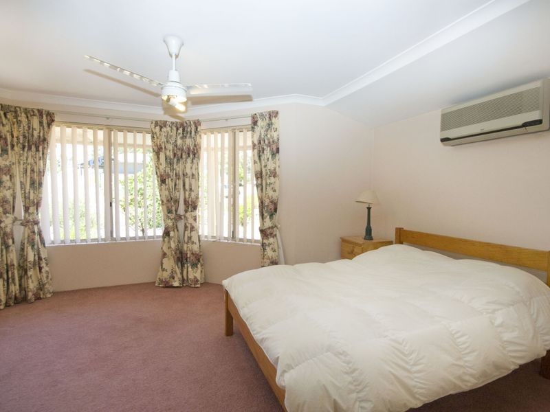 10 McNeil Grove, Jarrahdale WA 6124