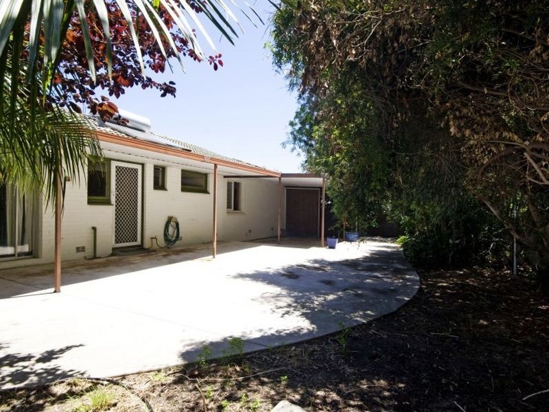 25 Brigalow Way, Armadale WA 6112