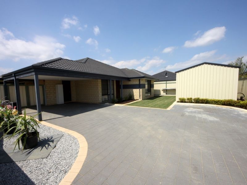 7 Donegal Court, Seville Grove WA 6112