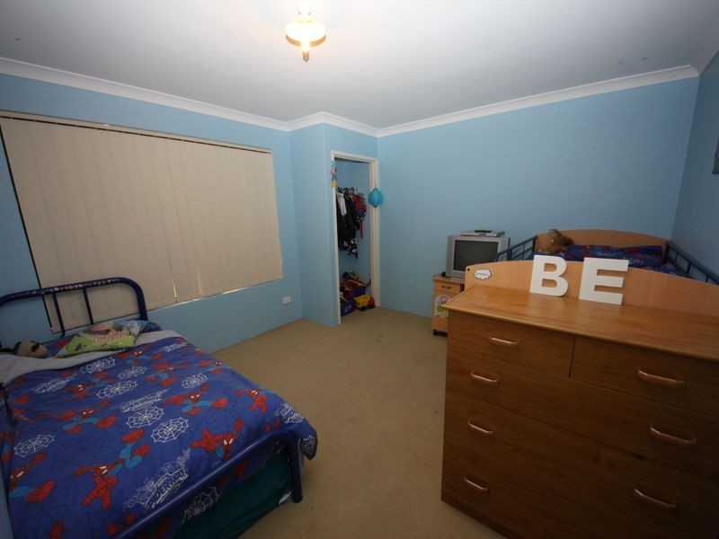 7 Donegal Court, Seville Grove WA 6112