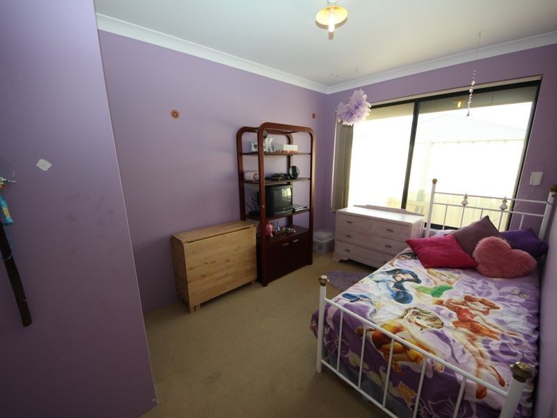 7 Donegal Court, Seville Grove WA 6112