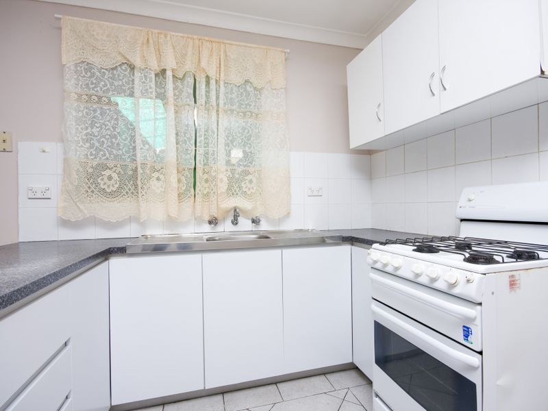 8 Sepal Close, Seville Grove WA 6112