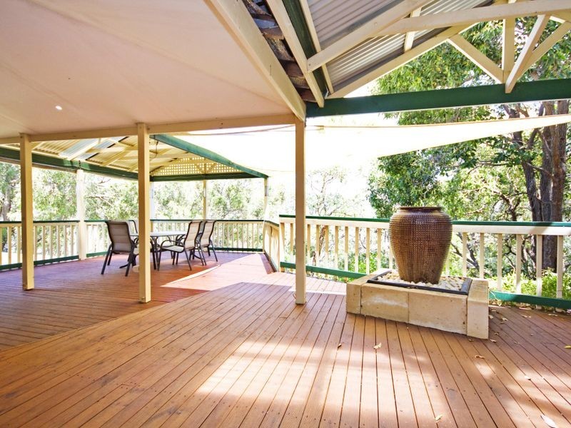 26 Ophelia Grove, Mount Nasura WA 6112