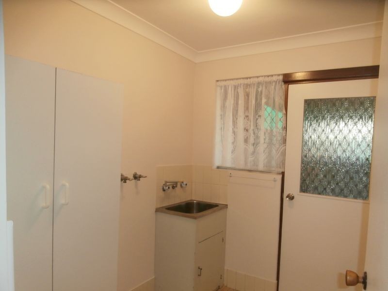1/3 Netley Place, Armadale WA 6112