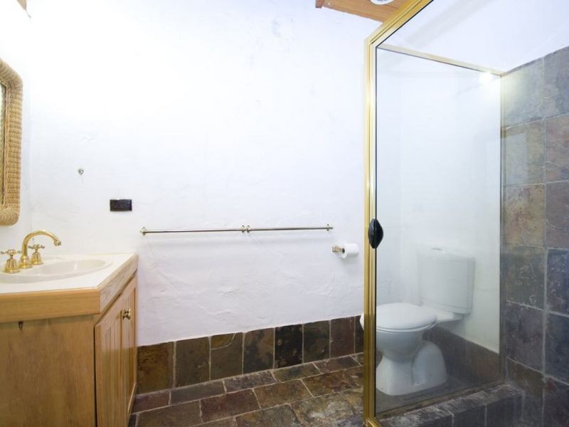 102 Amethyst Crescent, Mount Richon WA 6112