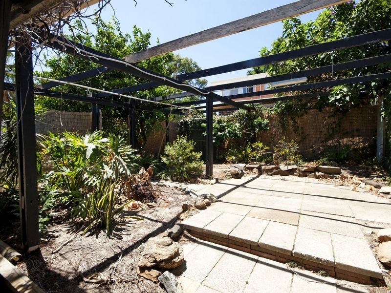 3 Hawk Way, Darling Downs WA 6122